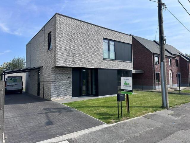 Moderne nieuwbouwvilla in het rustige Edewalle