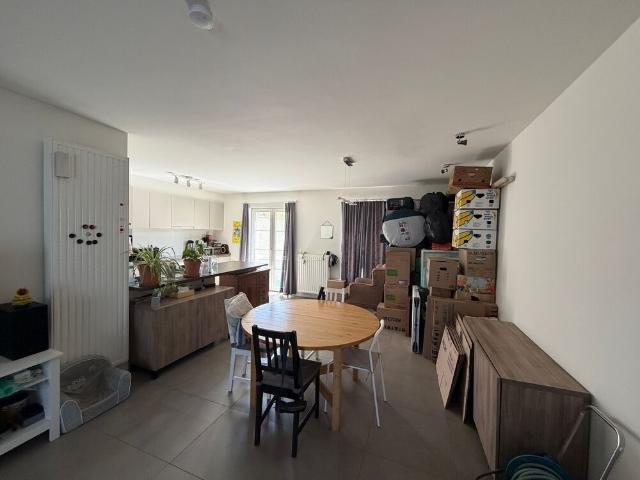 Moderne nieuwbouwwoning met 3 slaapkamers, tuin en staanplaats te Lichtervelde!