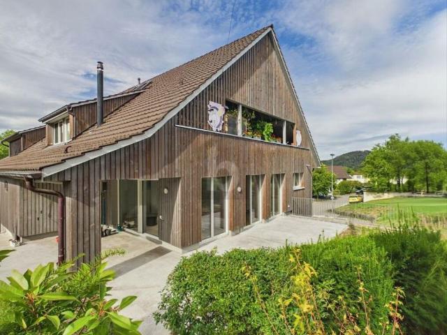 MODERNE OASE MIT 100M2 PRIVATGARTEN!