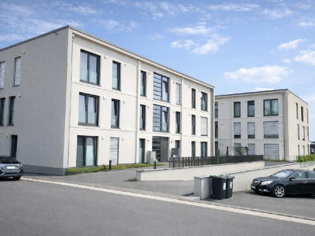 Moderne Obergeschosswohnung in den Springbach Höfen mit Küche