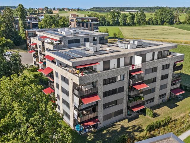 Moderne Attikawohnung mit grosszügiger Terrasse