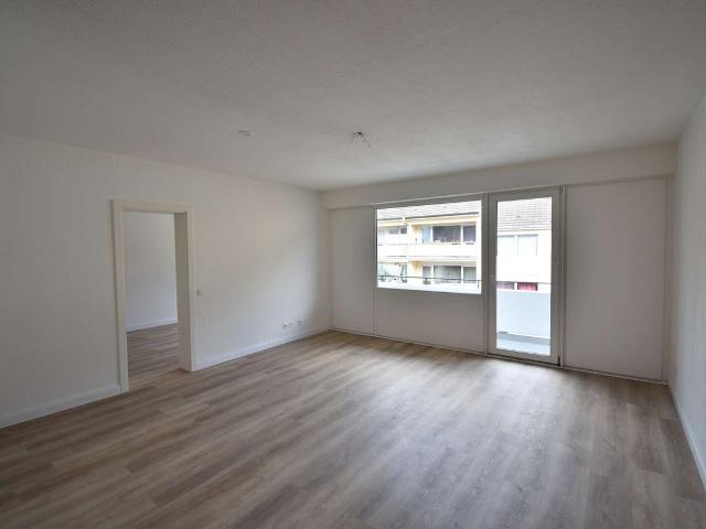 Moderne Ausstattung! Sanierte 3 Zimmer Whg mit Balkon
