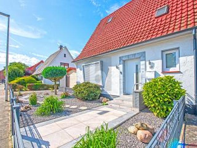 MODERNE AUSSTATTUNG & TOP SANIERUNG