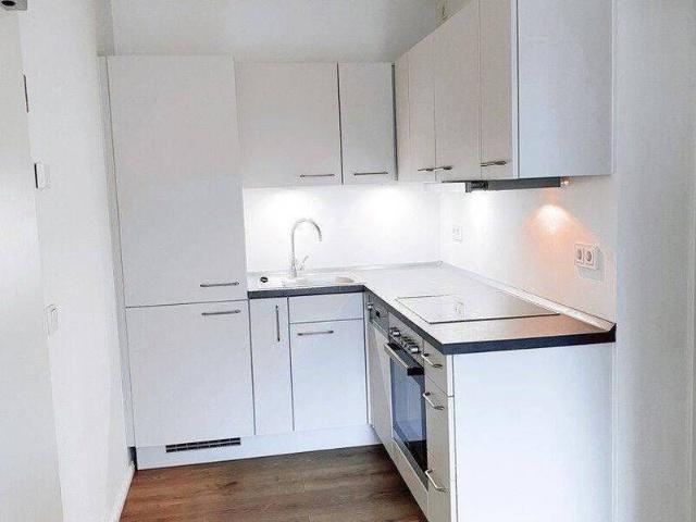 Moderne ab 2 3 Zimmer Neubauwohnung im Grünen ab 950, €