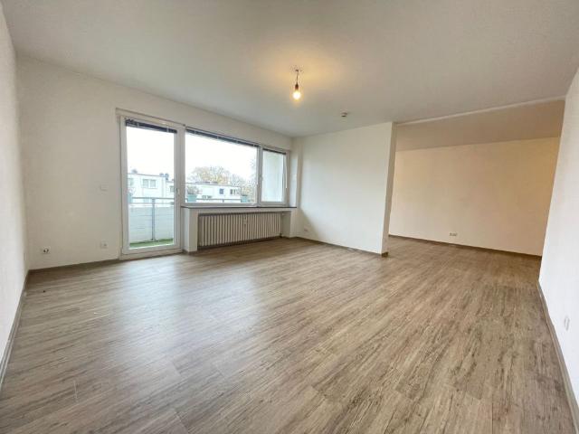 moderne Balkonwohnung in guter Lage*Broich