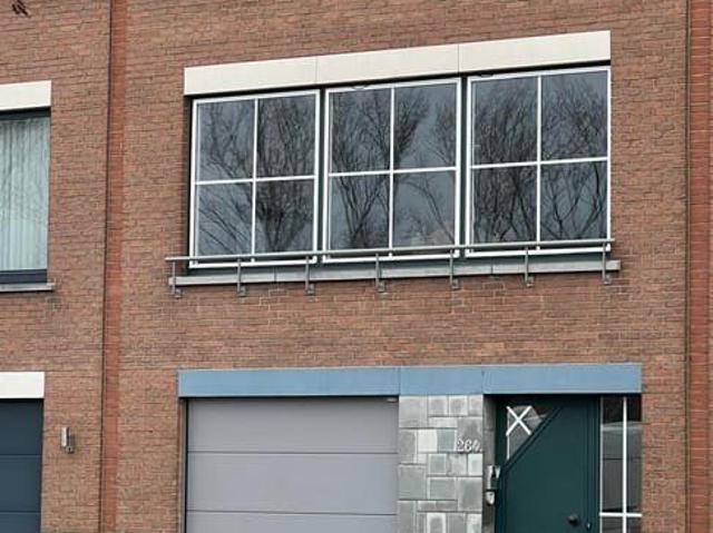 Moderne bel etage rijwoning te huur in Schelle