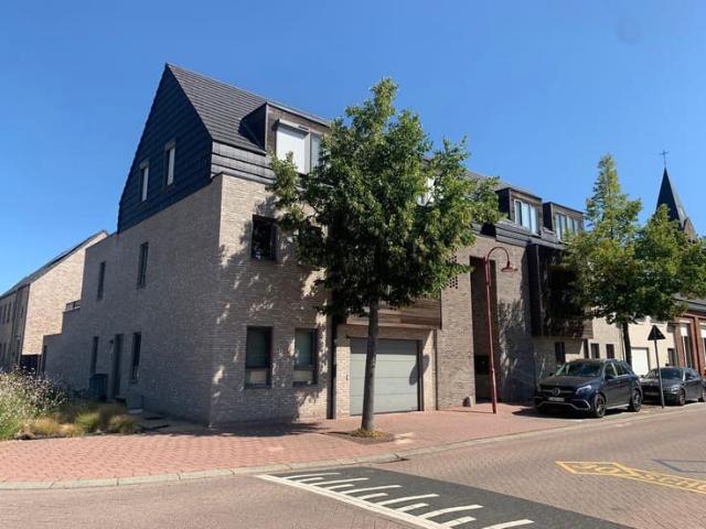 Moderne duplex appartement met 2 slaapkamers