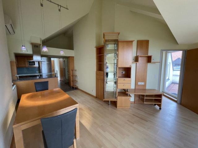 MODERNE DACHTERRASSEN WOHNUNG AUF EINER EBENE RUHELAGE/FERNBLICK!