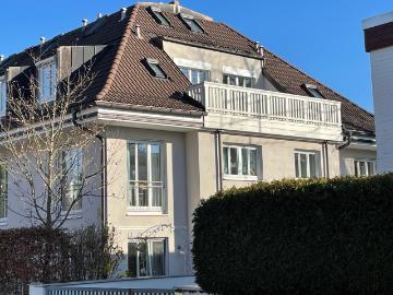 Moderne Dachgalerie Wohnung über zwei Ebenen in Top Lage München Waldtrudering
