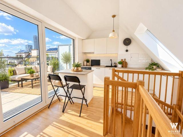 Moderne Dachgeschoss Maisonette mit Dachterrasse & Weitblick