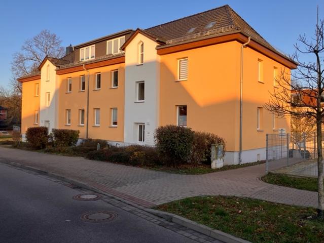 Moderne Dachgeschosswohnung in Citynähe