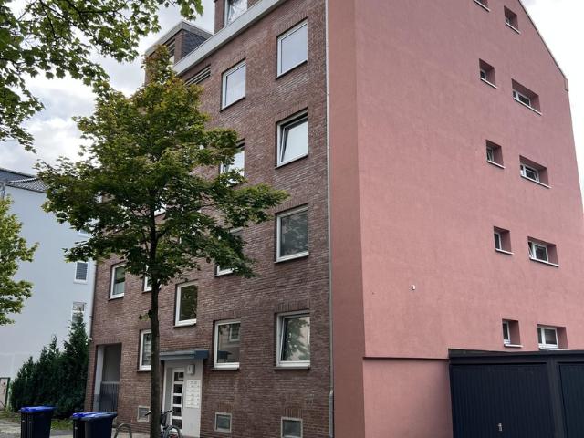 Moderne Dachgeschosswohnung in Hauptbahnhofsnähe