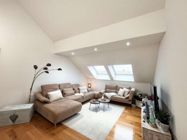 Moderne Dachgeschosswohnung in Solingen Wald