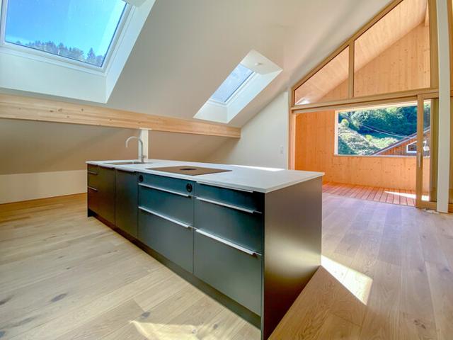 Moderne Dachgeschosswohnung mit Terrasse & Garage in Neubau!