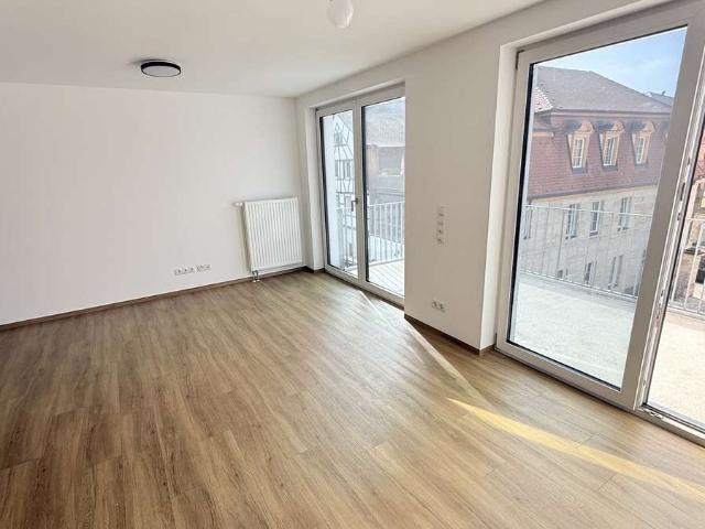 Moderne Dachgeschosswohnung mit 106 m² Wohnfläche, Garage und hochwertiger Ausstattung in Forchheim
