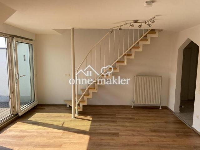 Moderne DG Maisonettewohnung in kleiner Wohneinheit