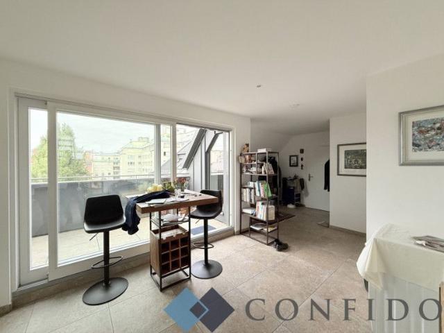Moderne DG Wohnung mit 2 Terrassen in der Stumpergasse!