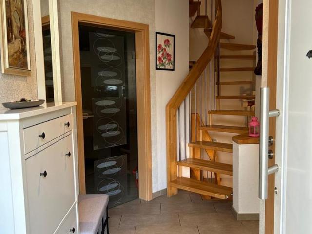 Moderne DHH in Duisburg Rumeln – 144 m² Wohnfläche, Südgarten, PV