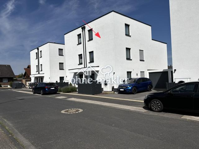 Moderne Doppelhaushälfte, BJ 20/21, 5 Zimmer mit Garten, Garage, Dachterrasse und Wärmepumpe