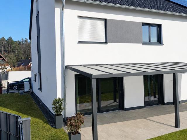 Moderne Doppelhaushälfte in bester Lage von Röthenbach a.d. Pegnitz – Ortsteil Renzenhof