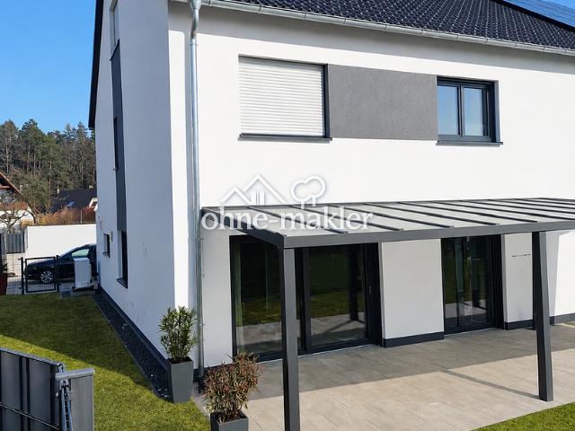 Moderne Doppelhaushälfte in bester Lage von Röthenbach a.d. Pegnitz – Ortsteil Renzenhof