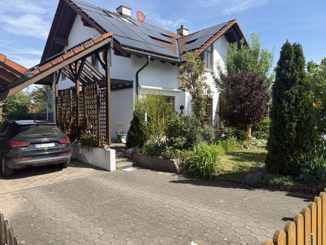 Moderne Doppelhaushälfte in idyllischer Lage in Obermeitingen zu verkaufen!