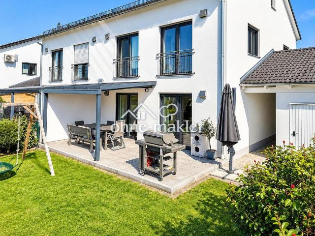 Moderne Doppelhaushälfte in Postau – 137 m² mit Garten, Terrasse & Garage