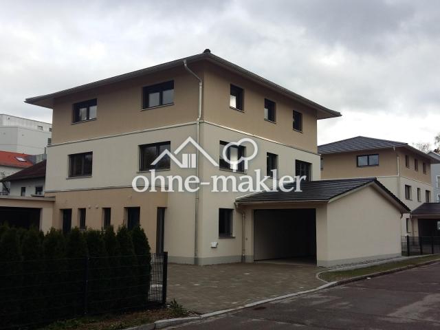 Moderne Doppelhaushälfte in zentraler Lage von Buchloe – KfW 55, Garten, Terrasse mit Freisitz!