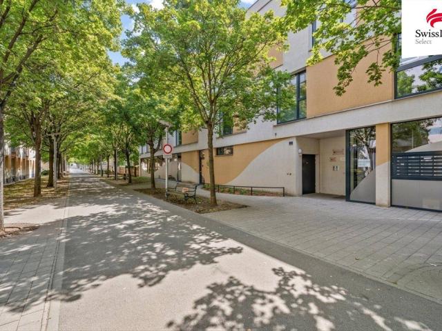 Moderne Drei Zimmer Wohnung | Zwei Bäder | 17 m² Balkon | Garagenstellplatz