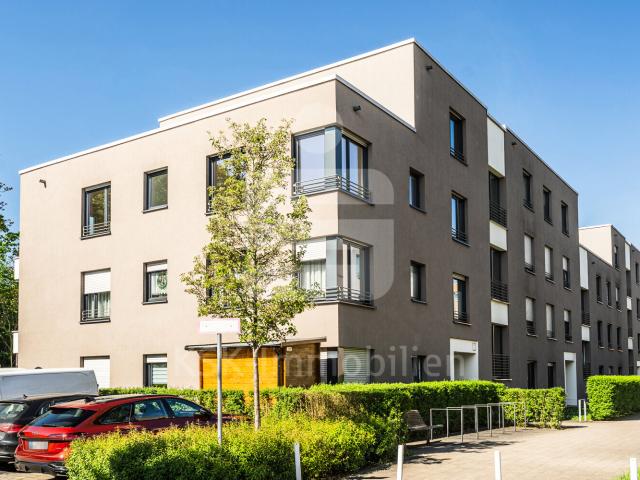 Moderne Eigentumswohnung mit Sonnenbalkon und Tiefgaragenstellplatz im Waldbadviertel!