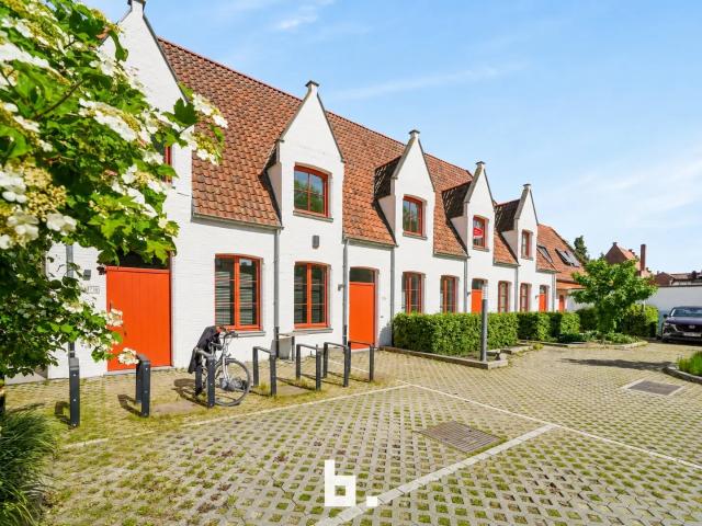 Moderne en ruime woning in hartje Brugge