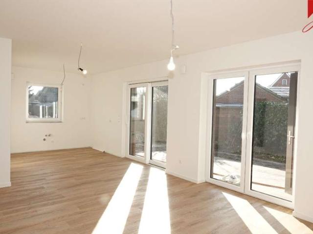 Moderne Erdgeschosswohnung in guter Lage von Wiesmoor! Neubau Erstbezug