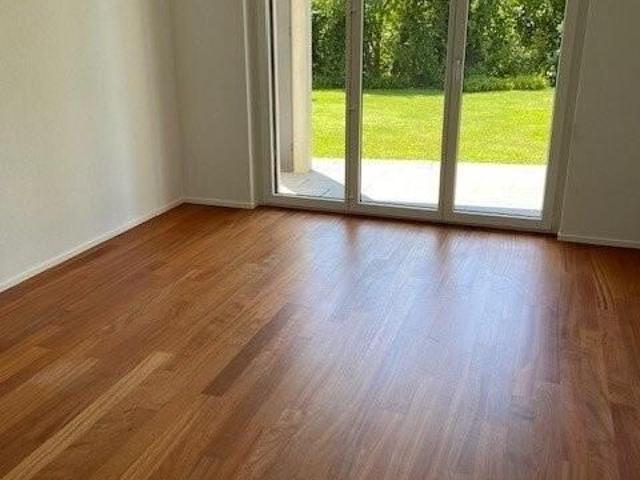 Moderne Erdgeschosswohnung mit Eigentumsstandard