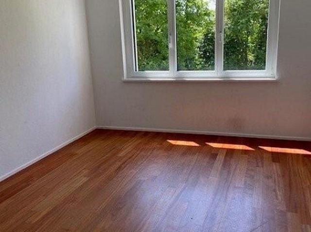 Moderne Erdgeschosswohnung mit Eigentumsstandard
