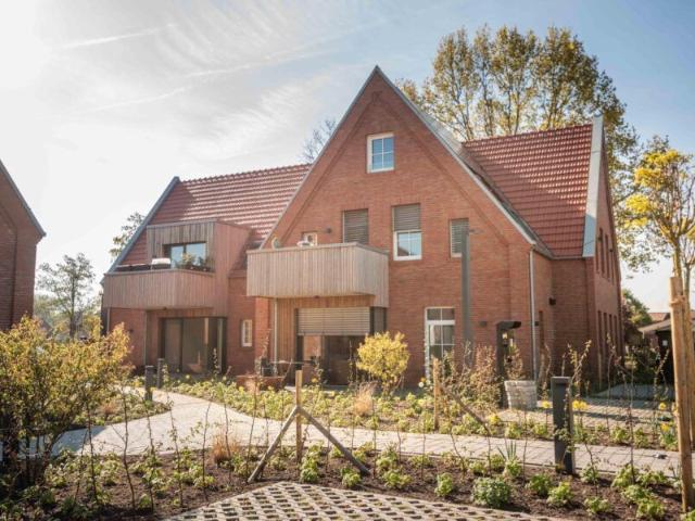 Moderne Erdgeschosswohnung mit Terrasse und nachhaltigem Energiekonzept