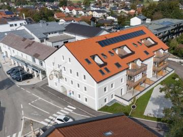 Moderne Erdgeschosswohnung mit Terrasse und Tiefgarage