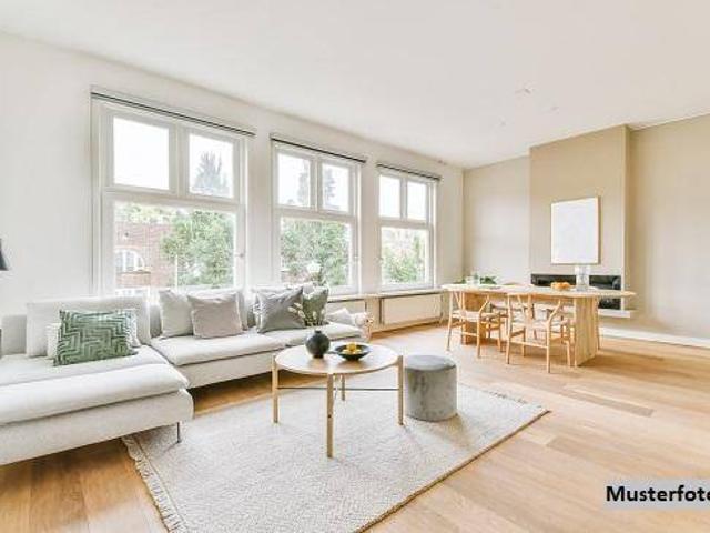 Moderne Familienwohnung in gutem Zustand mit durchdachtem Grundriss