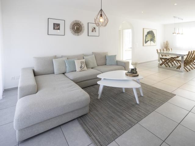Moderne Familienwohnung mit traumhafter Gartenoase