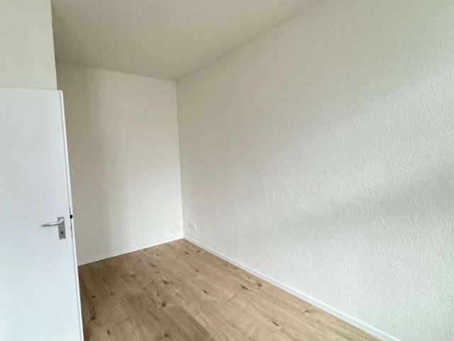 Moderne, frisch renovierte 3‑Zimmer‑Wohnung mit hochwertigem Badezimmer