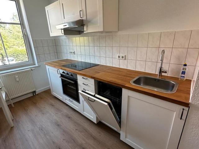 Moderne frisch sanierte Wohnung in DD Klotzsche, Möblierung mögl