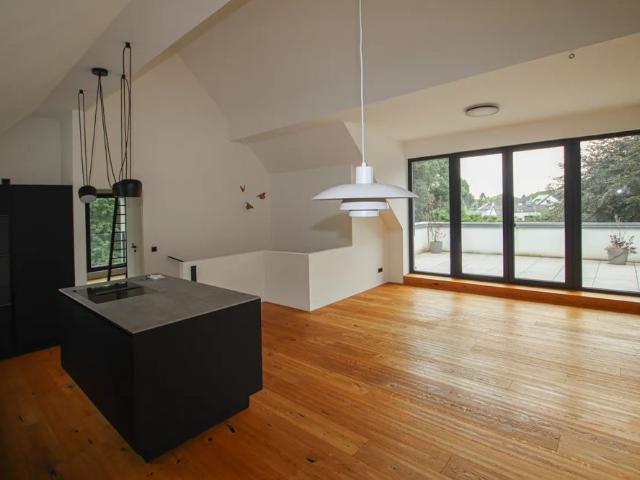 Moderne Gartenwohnung Haus im Haus