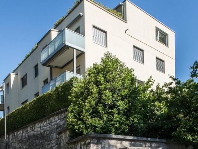 Moderne Gartenwohnung im Herzen von Baden