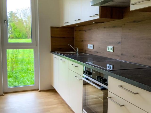 Moderne Gartenwohnung in Feldkirchen: Überzeugt mit Stil und Komfort!