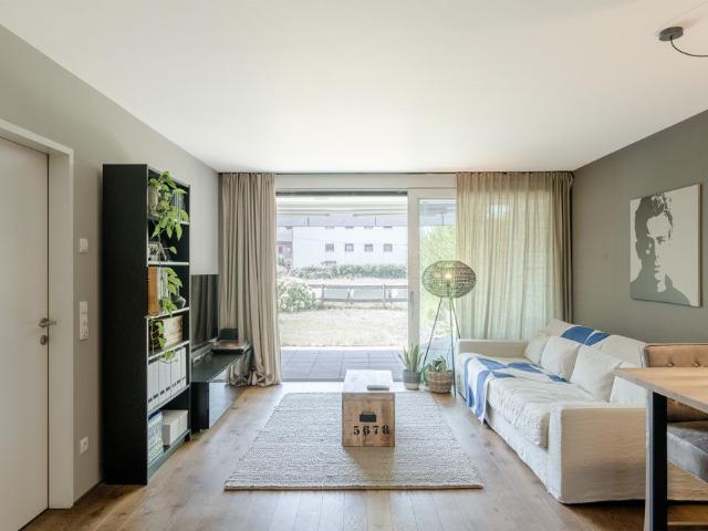 Moderne Gartenwohnung in Schoren