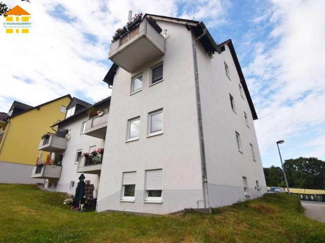 Moderne, großzügige 2 Raum Wohnung mit Tageslichtbad und Stellplatz: IHRE neue Kapitalanlage?