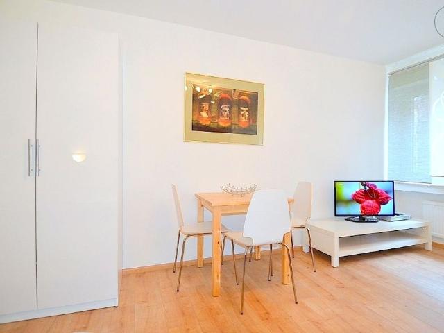 Moderne, hübsch möblierte 1 Zimmer Wohnung, WLAN, Magenta TV, Nürnberg nahe Innenstadt