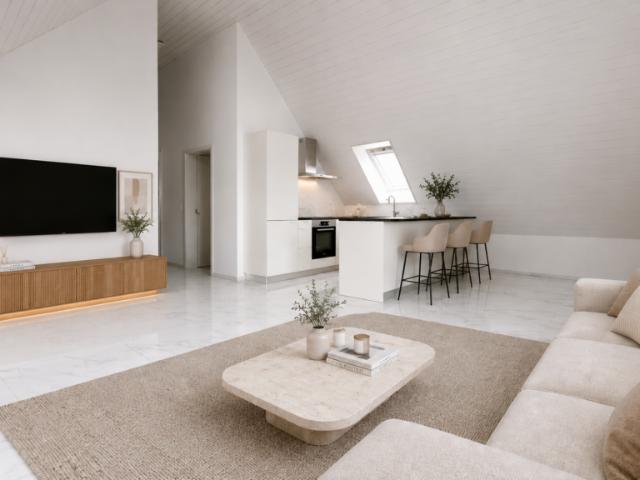 Moderne & helle Dachwohnung mit Klimaanlage & Solaranlage