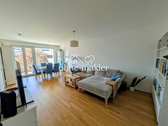 Moderne, helle und energieeffiziente 4 Zimmer Wohnung mit Tiefgaragenstellplatz und Loggia