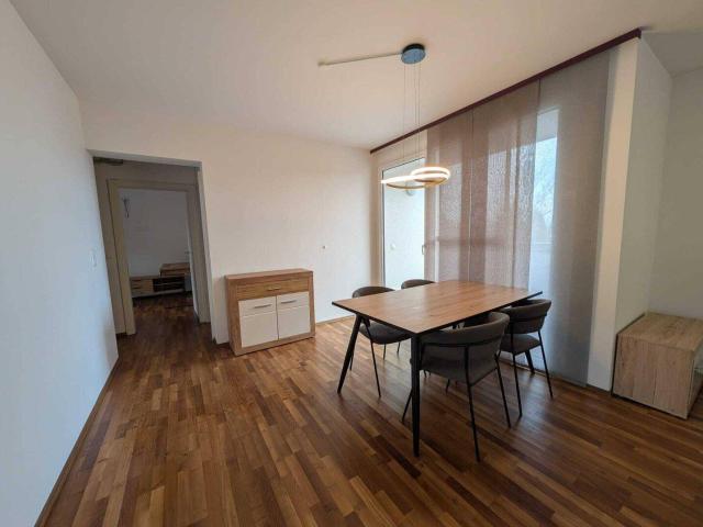 Moderne, helle und gut eingeteilte Wohnung in Ludersdorf mit Garage, Balkon und Kellerabteil voll möbliert oder ohne Möbel