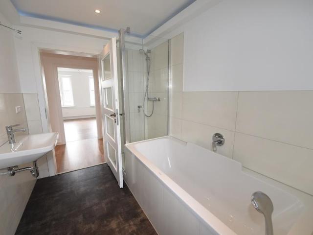 moderne,helle 2 Raumwohnung in ruhiger Lage